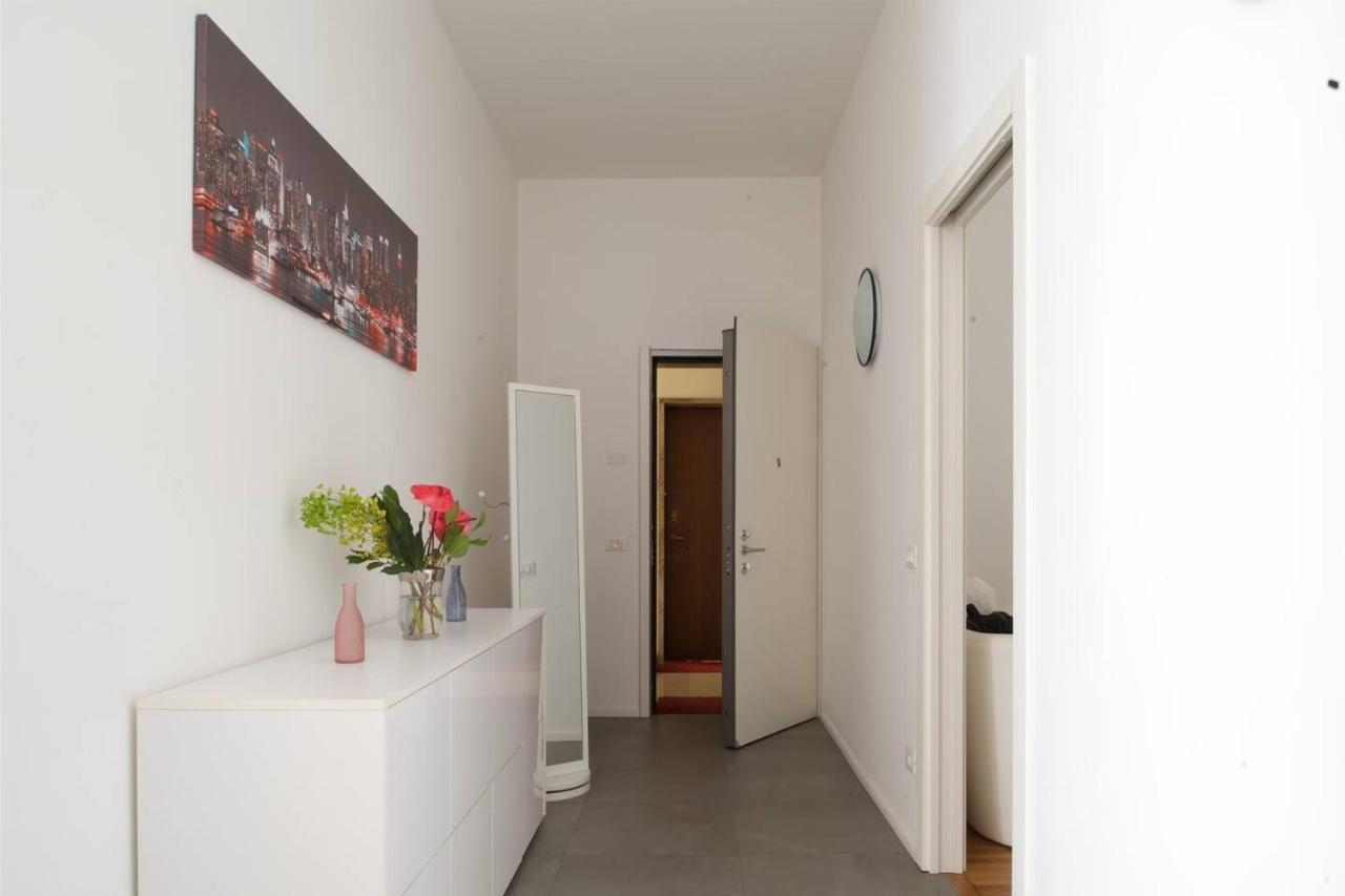 3 Bedrooms Apartment Milão Exterior foto